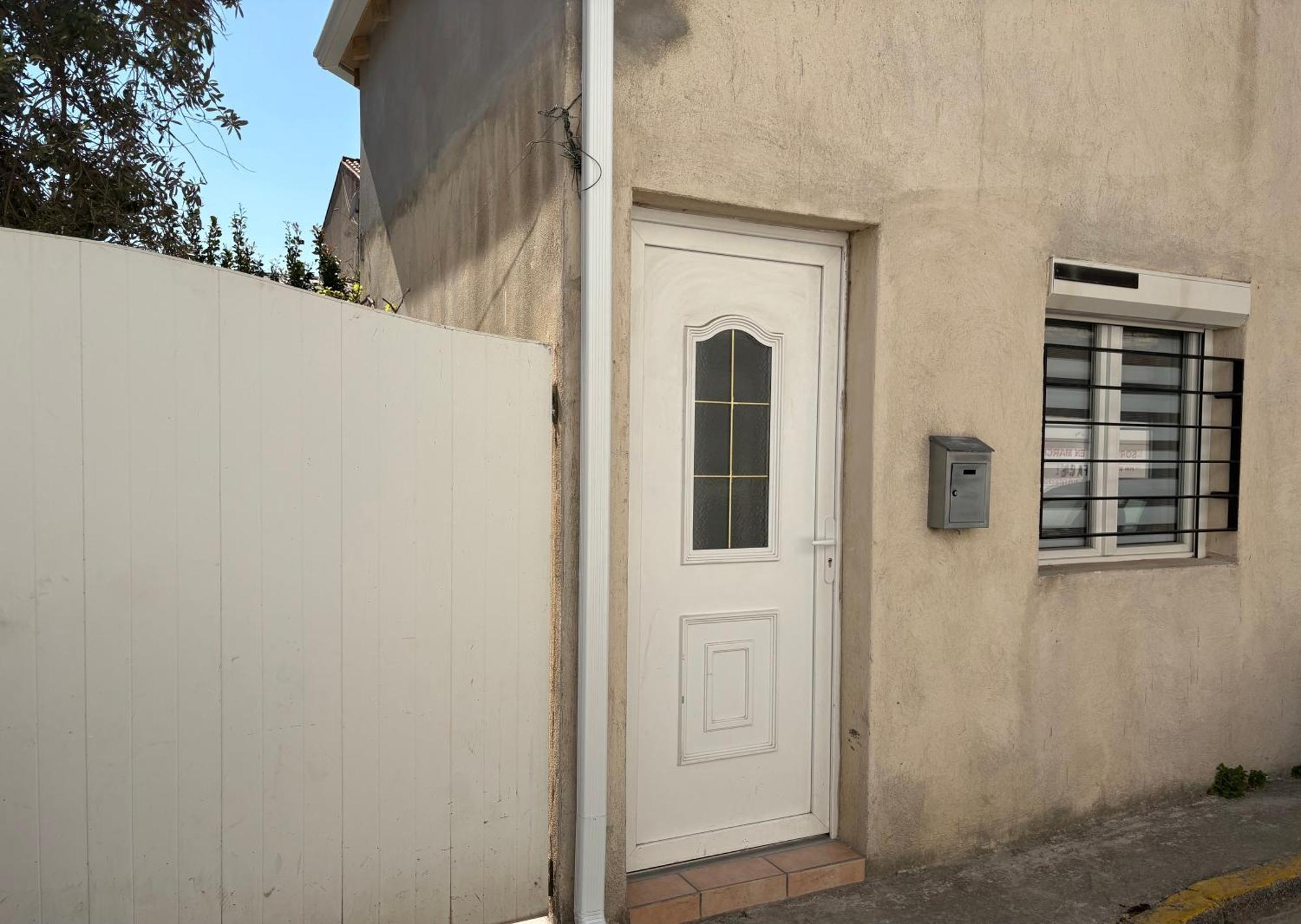 Petite Maison Chaleureuse En Quasi Centre Perpignan